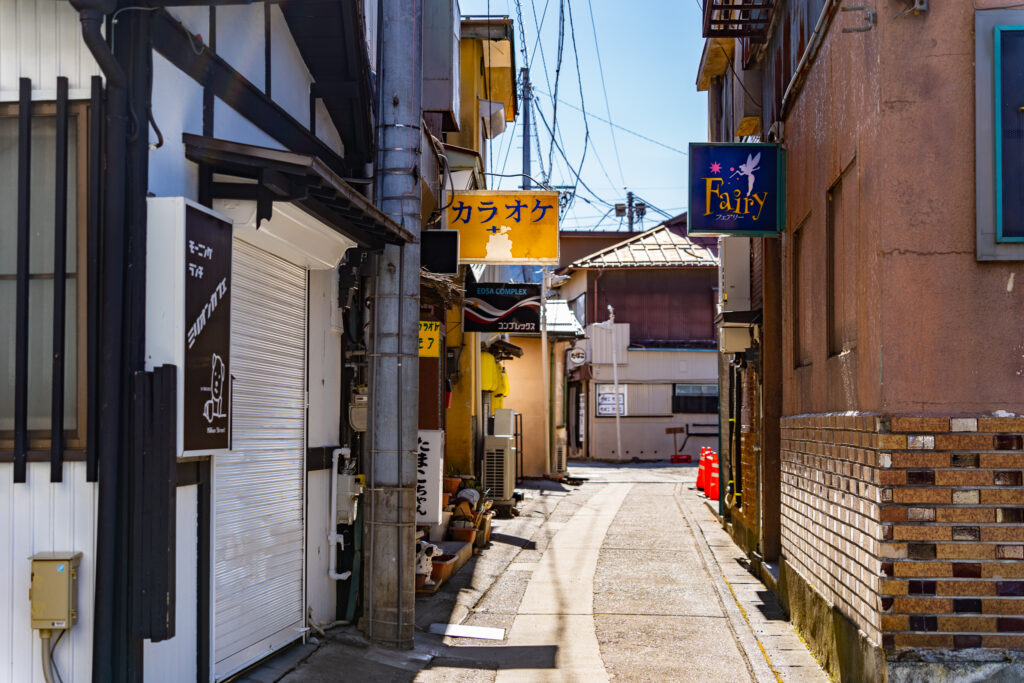 富士吉田市,西裏